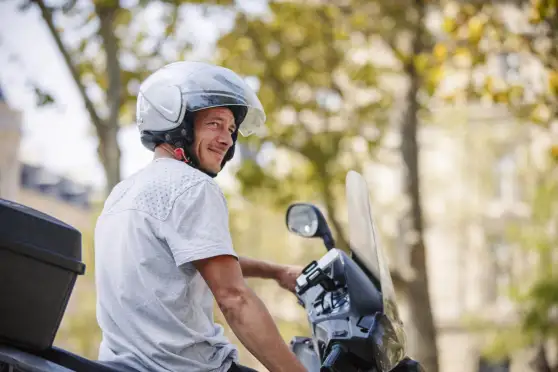 Uber Moto Como Ganhar Dinheiro com sua Moto e Tornar-se um Entregador Parceiro