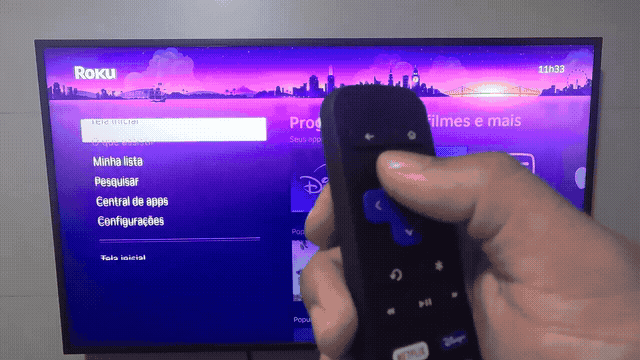 Controle Roku Express muda a seleção na tela da TV durante o teste